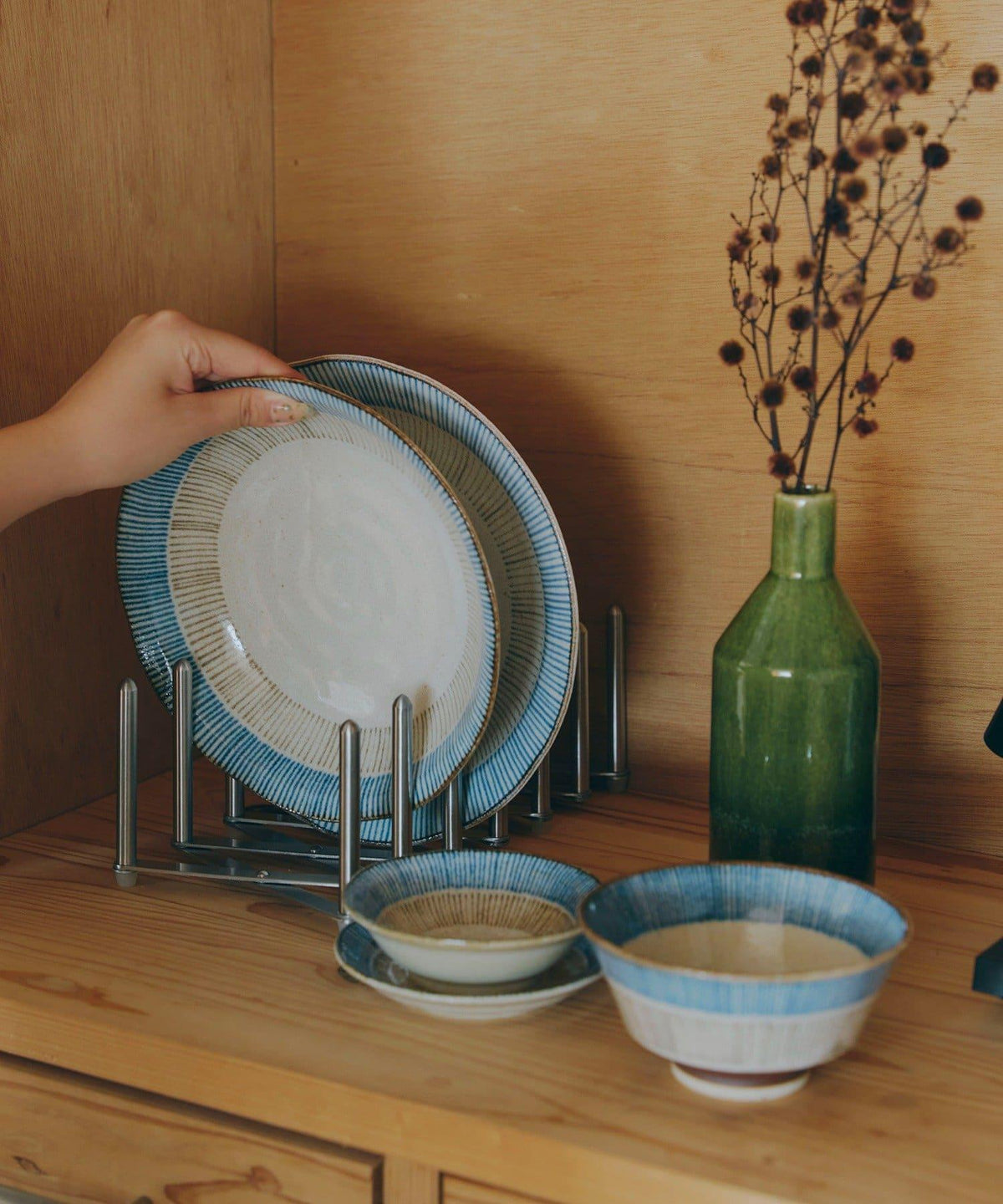 173430471