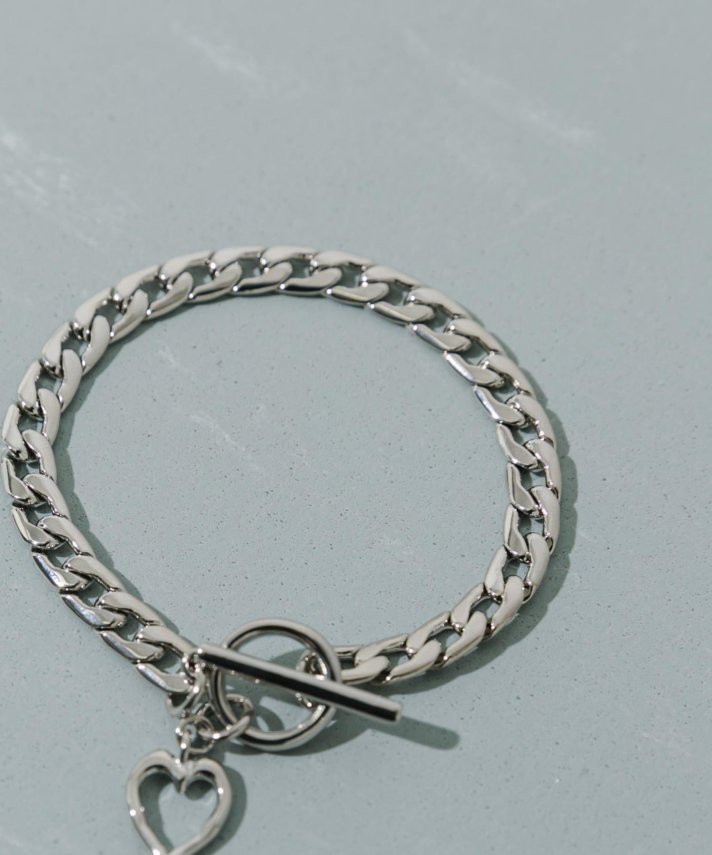 159660045