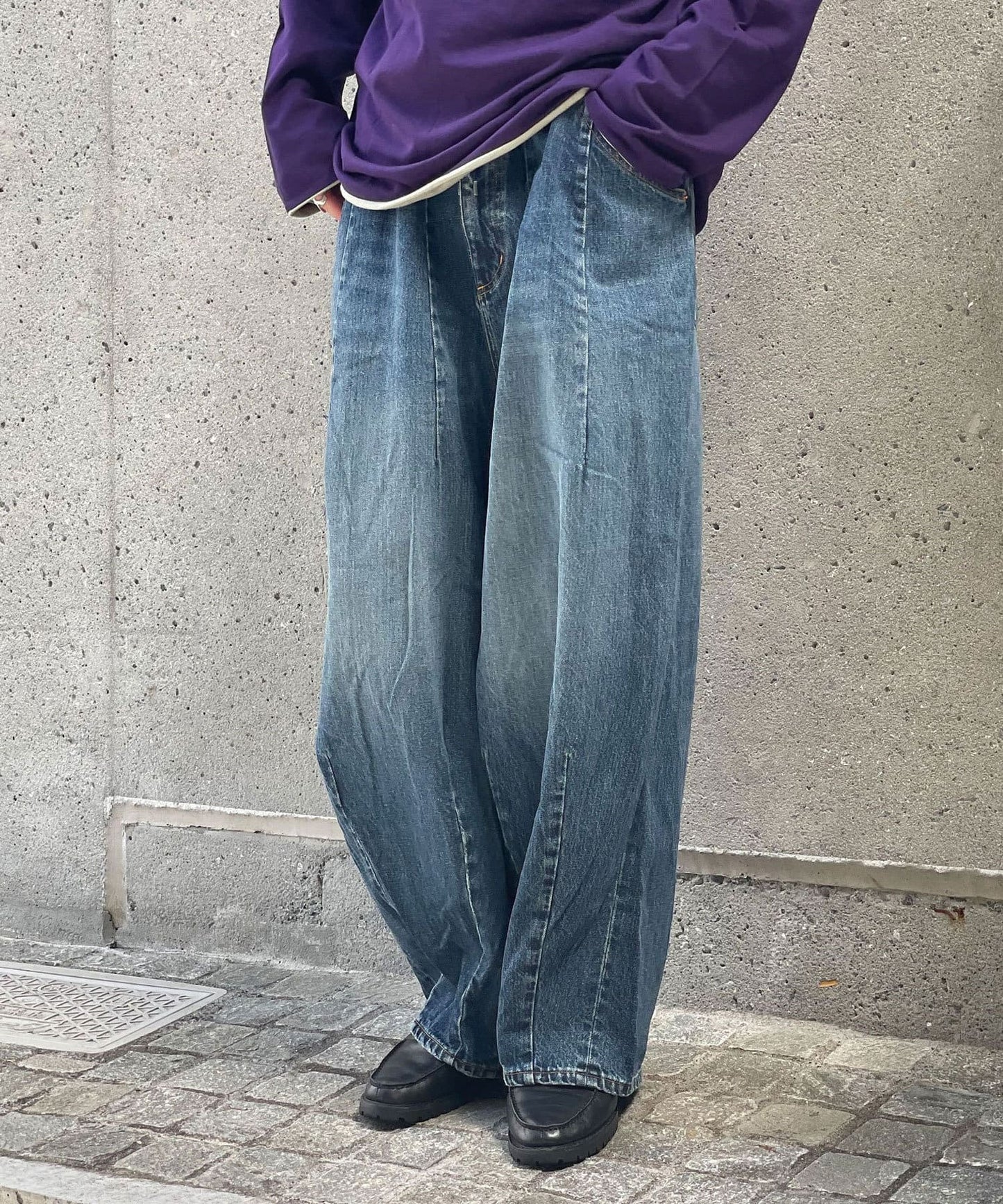 100181026