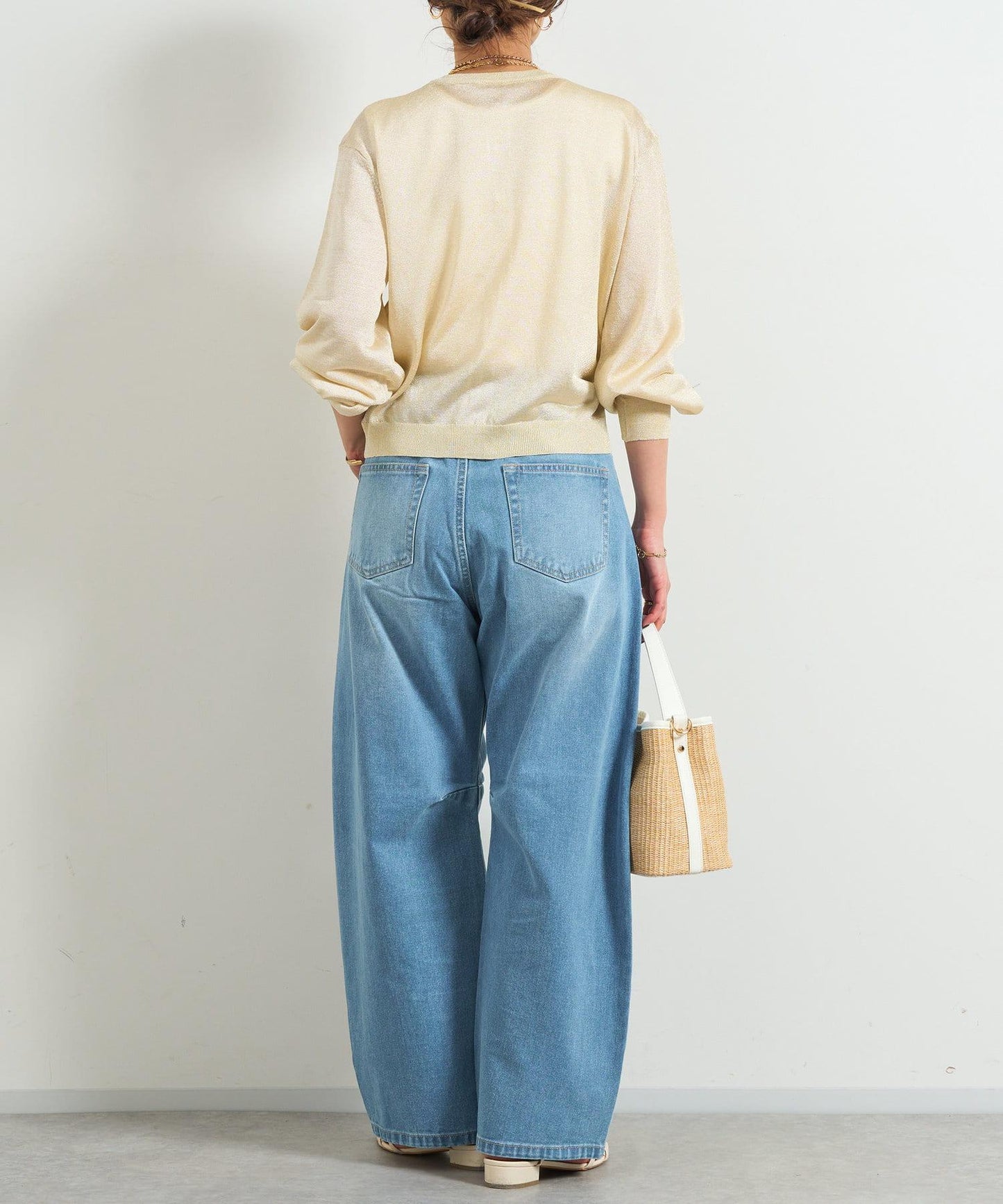 151064162