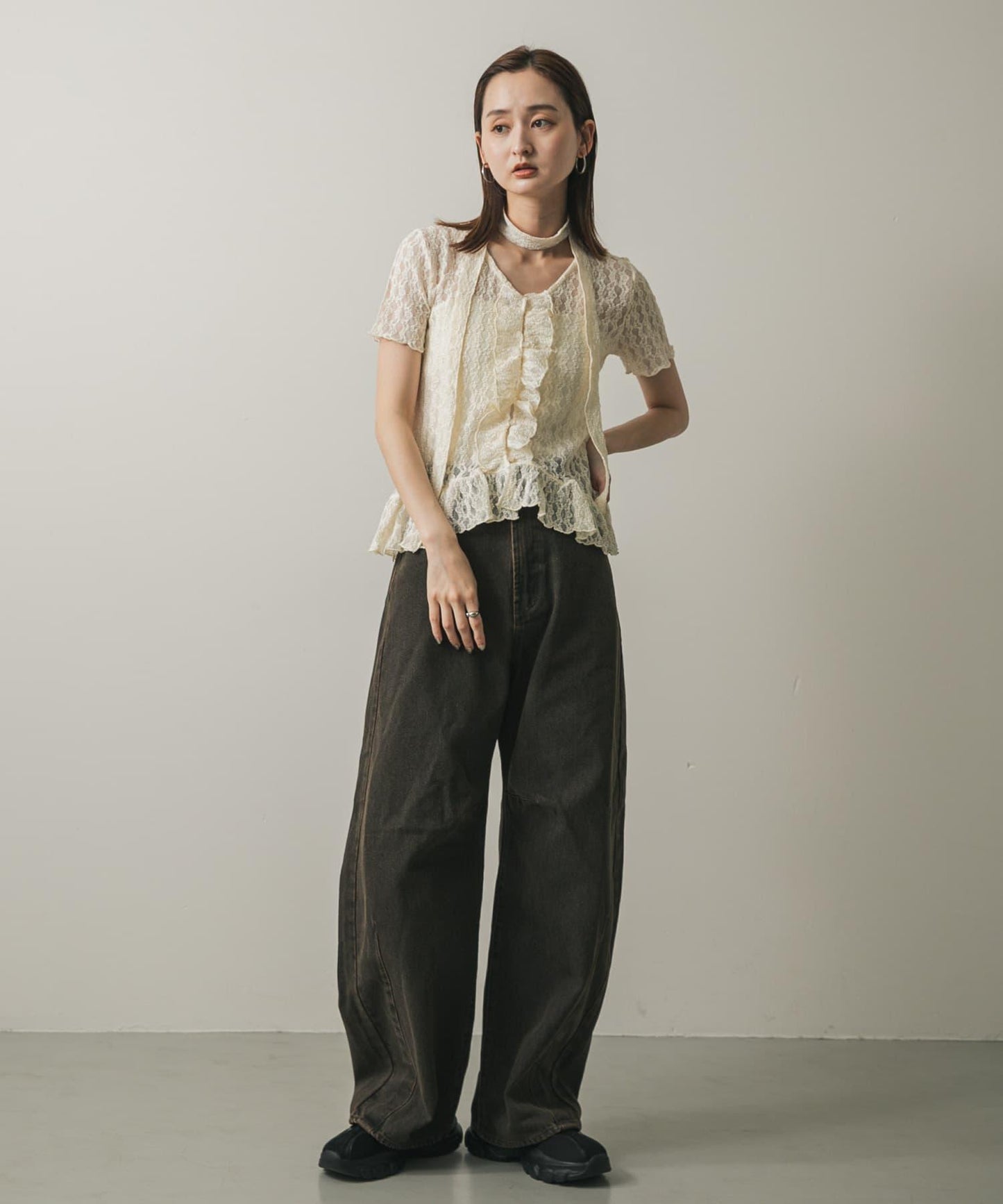 162733256