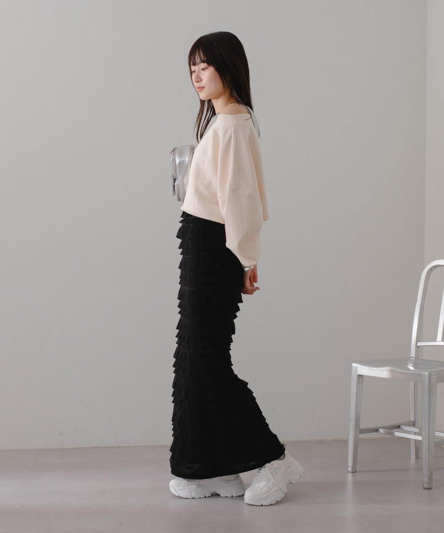 161884148
