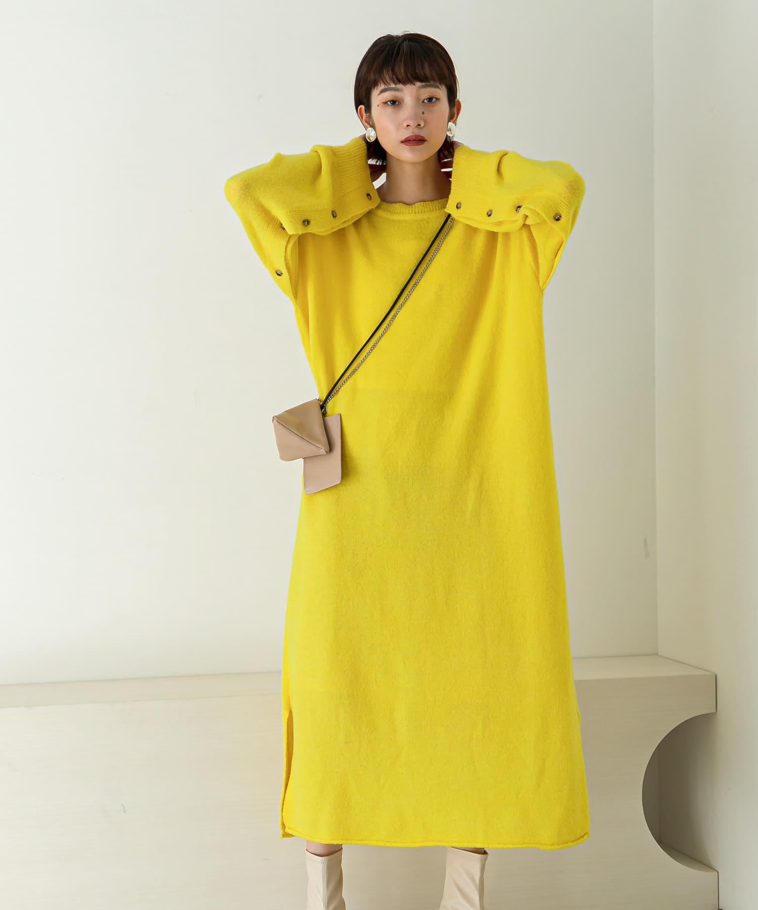 162170877