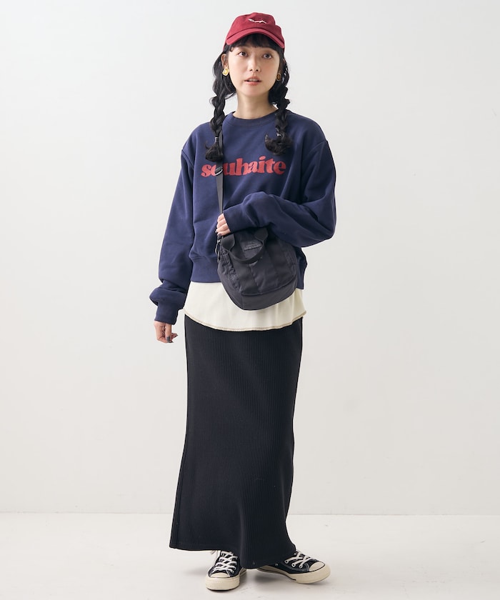 104680569