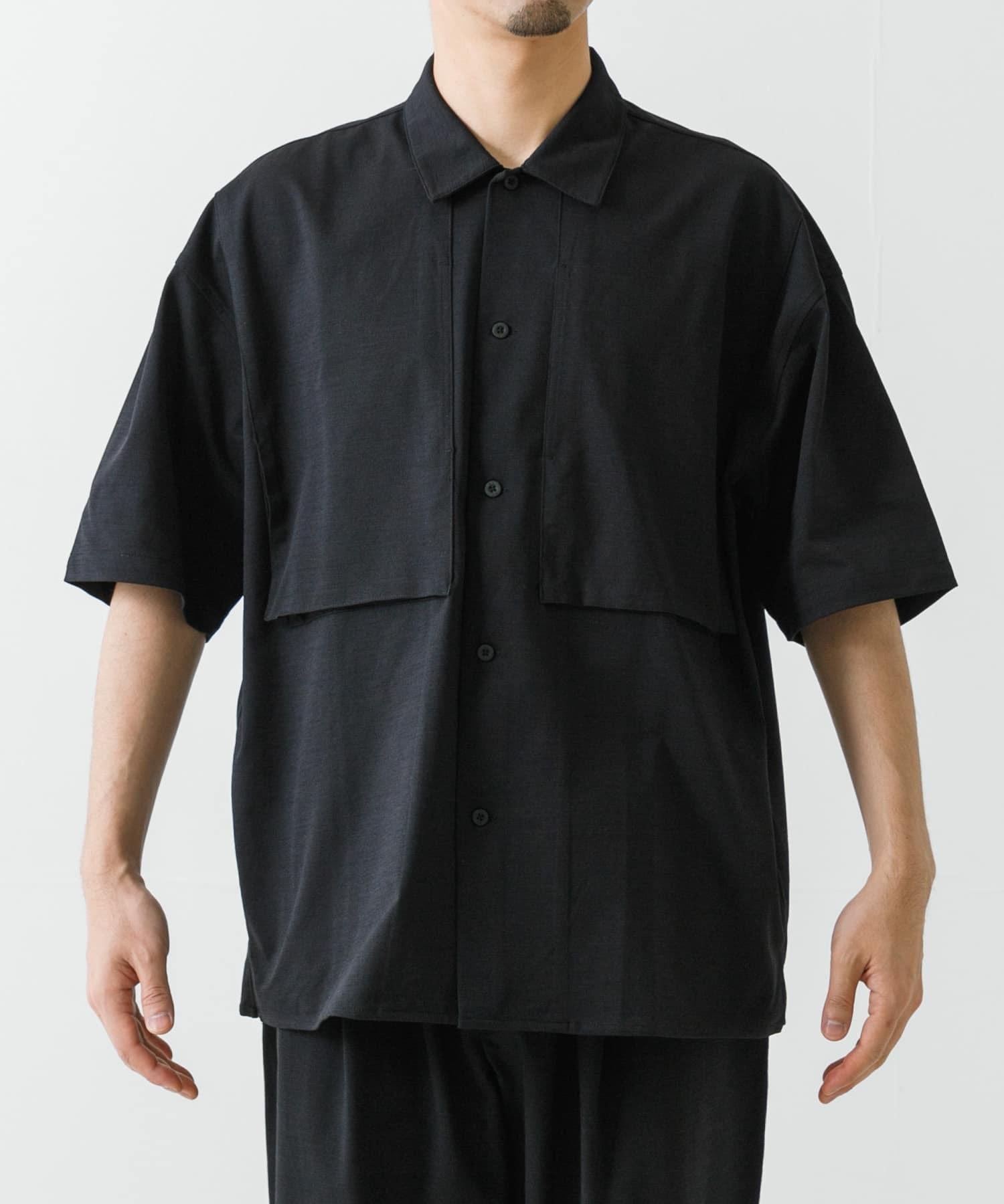 156917911