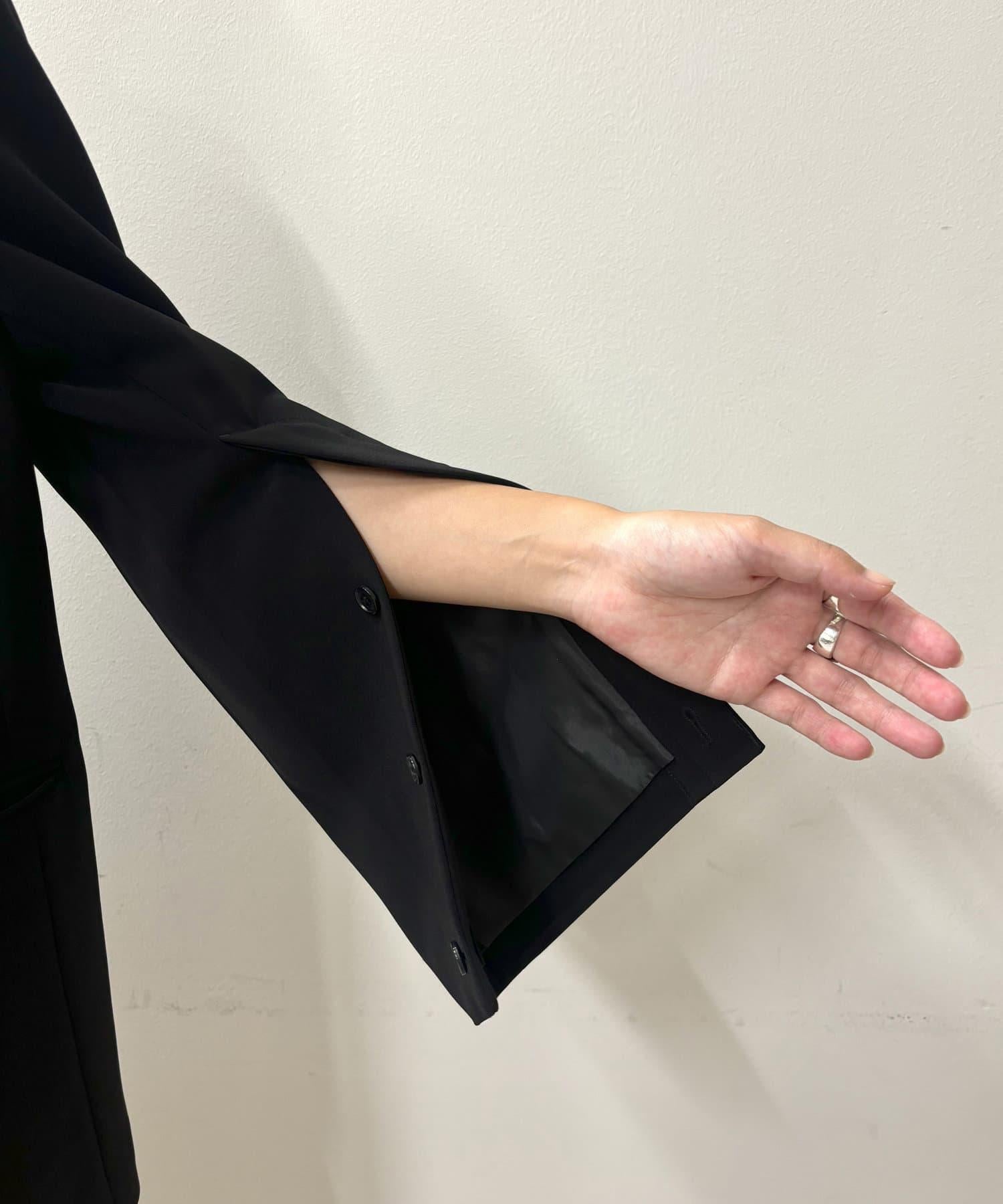 136805501