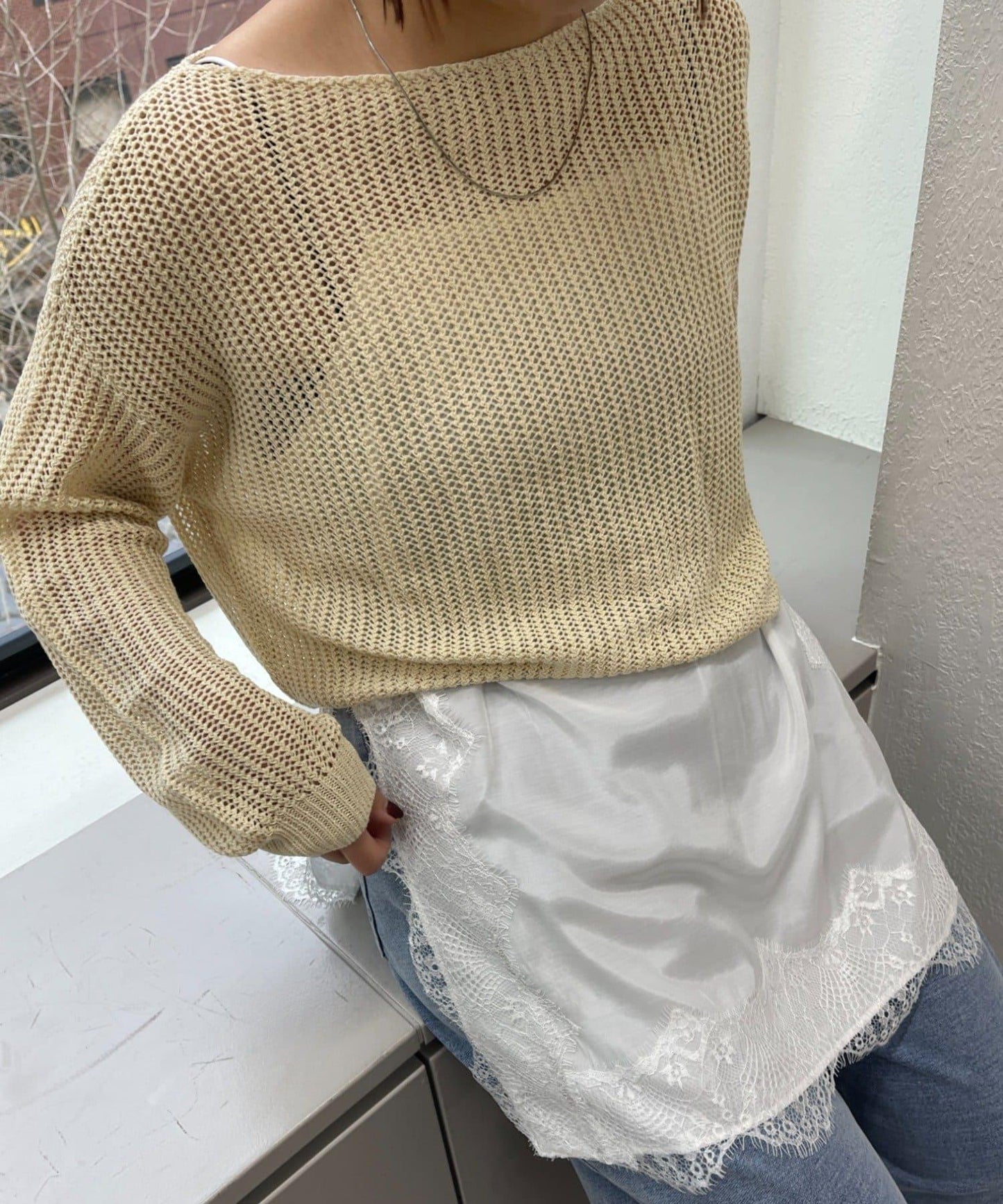 284140374