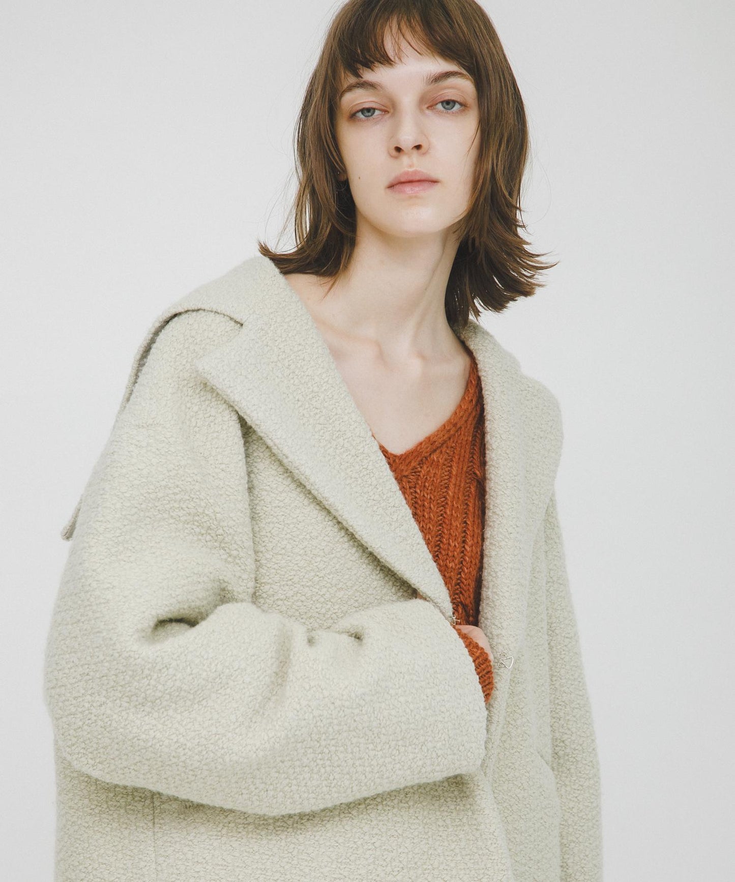 167067045