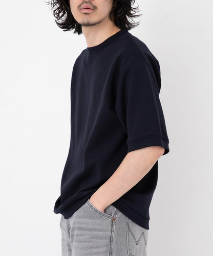 166097960