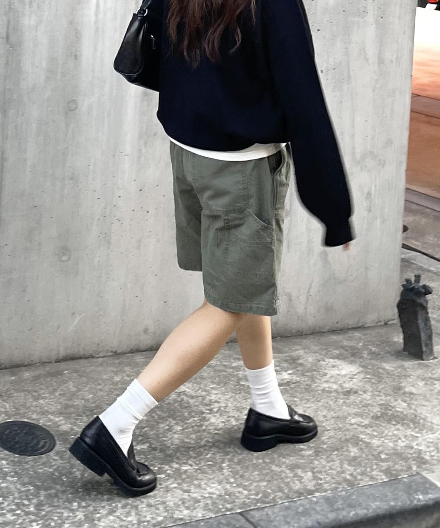169040870
