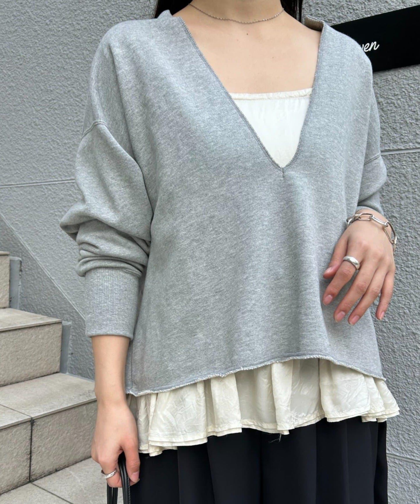 168598722