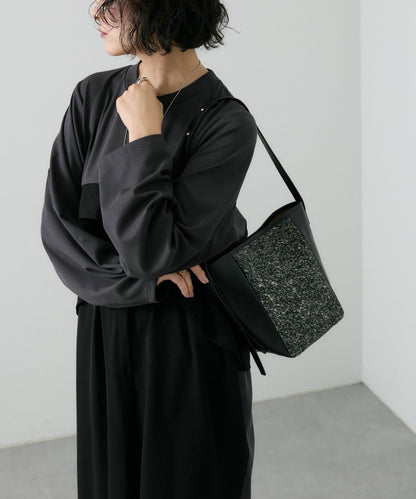 165738280
