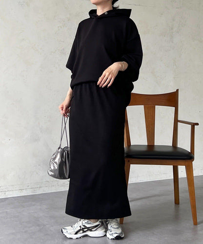 167360699