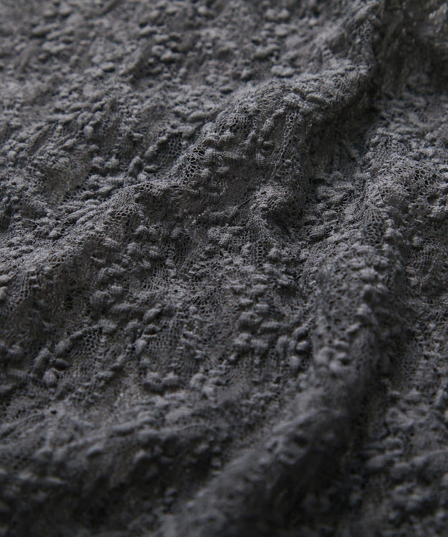 289015343