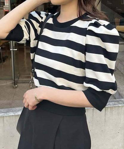 99898332