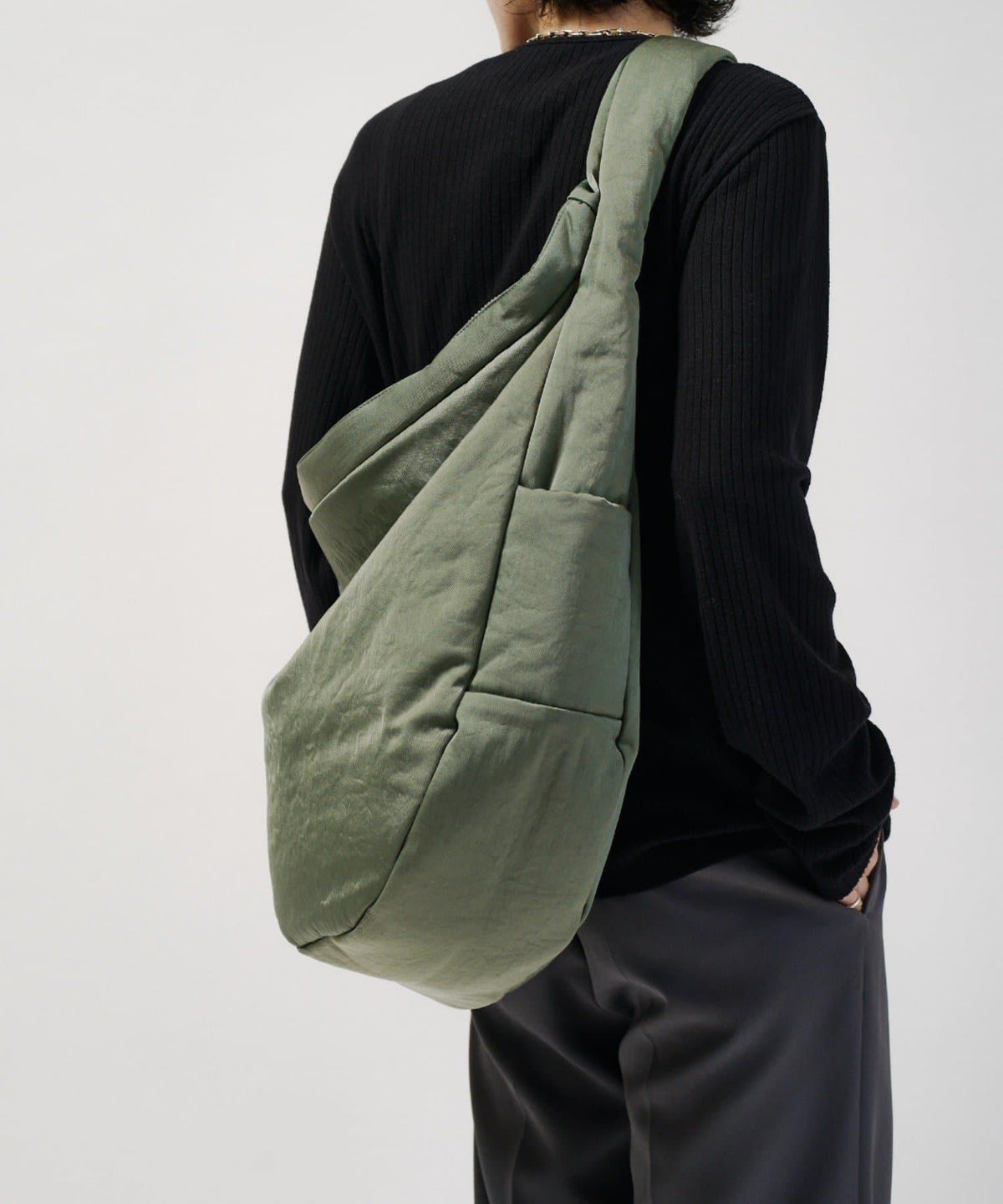 174078565
