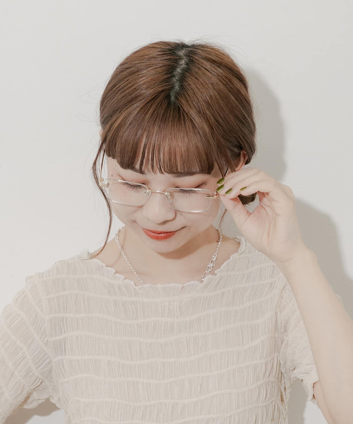 163030925