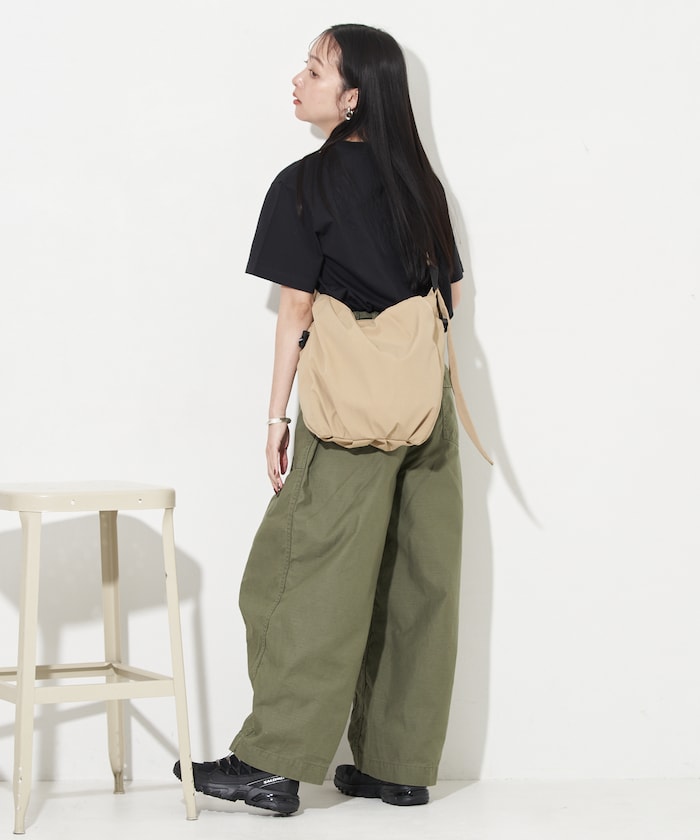 115918182