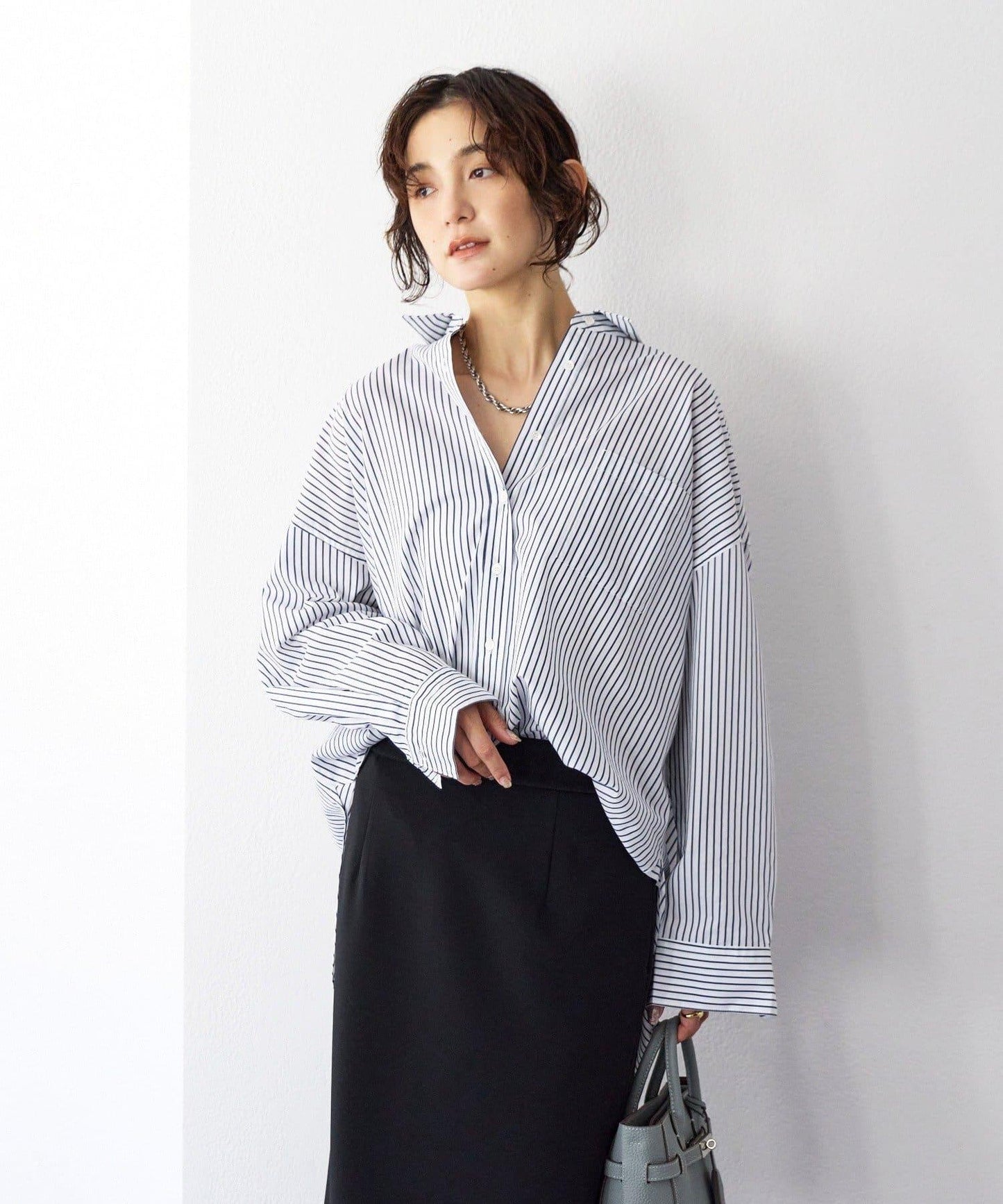 281165849
