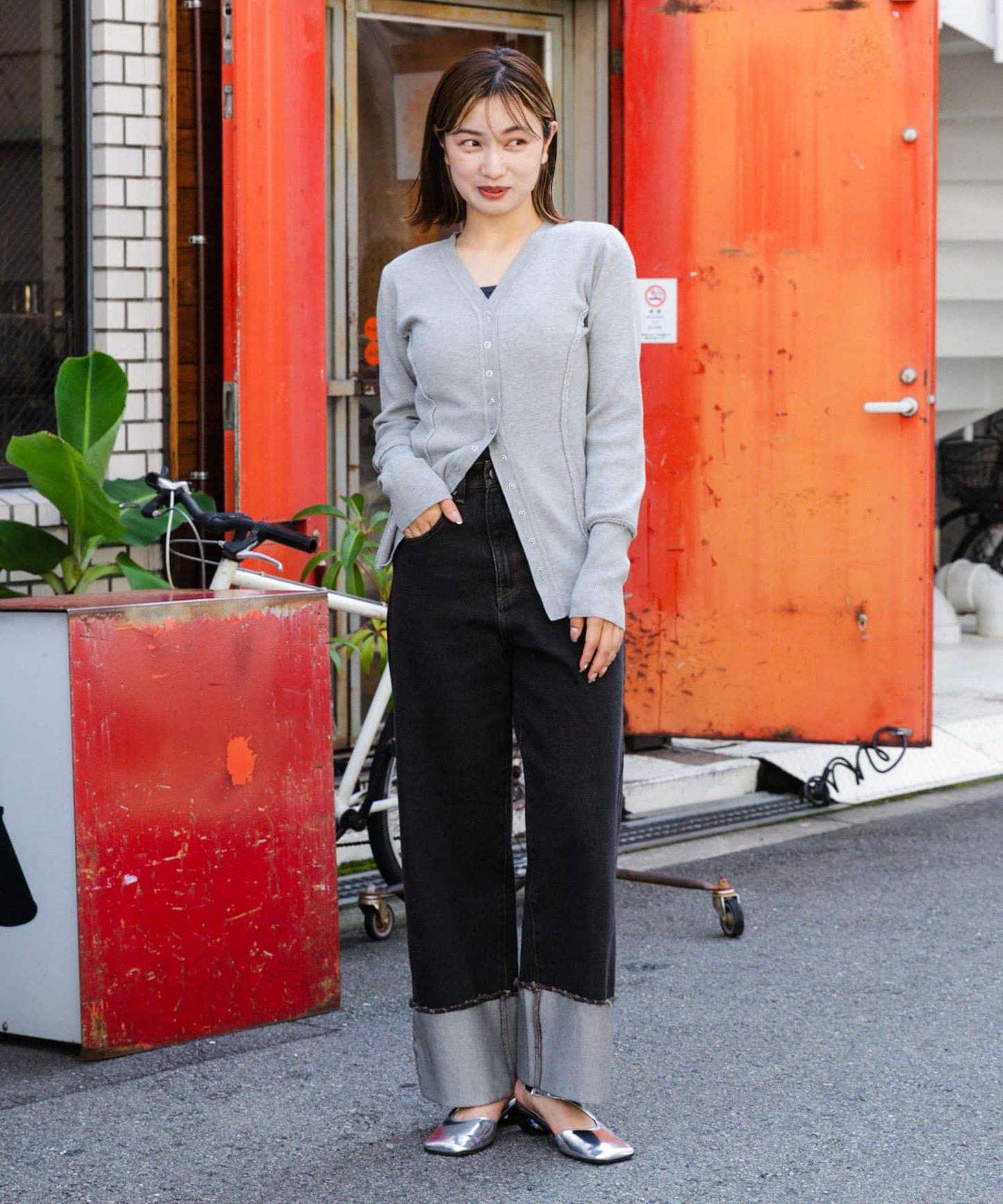 140831821