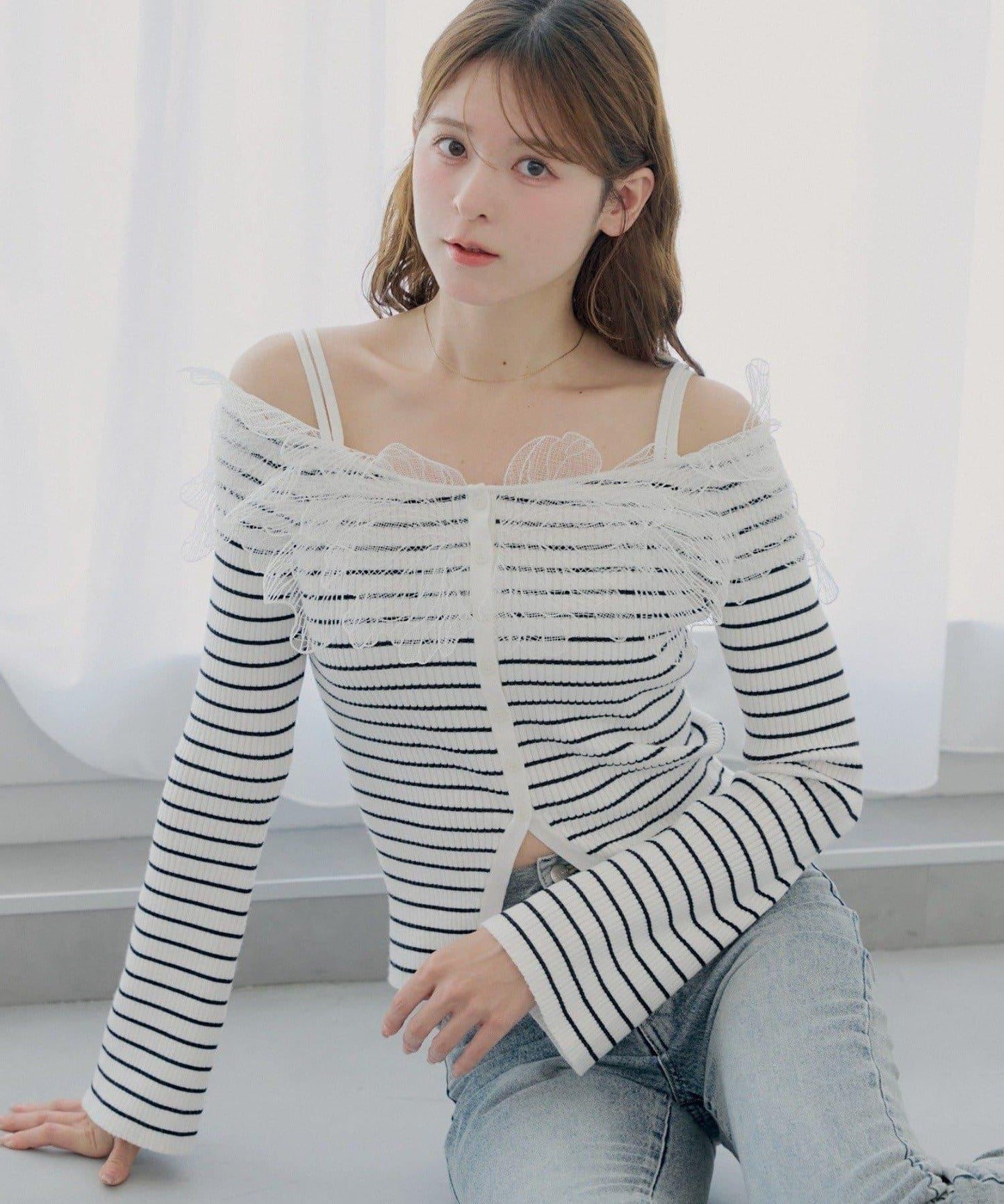 169021211