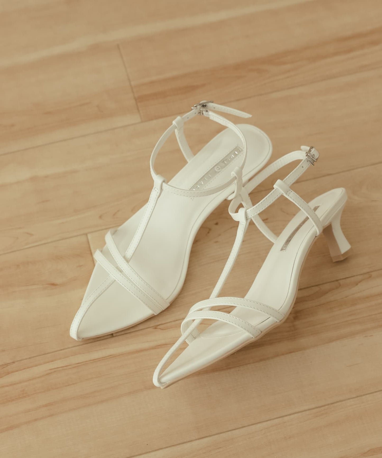 98559018
