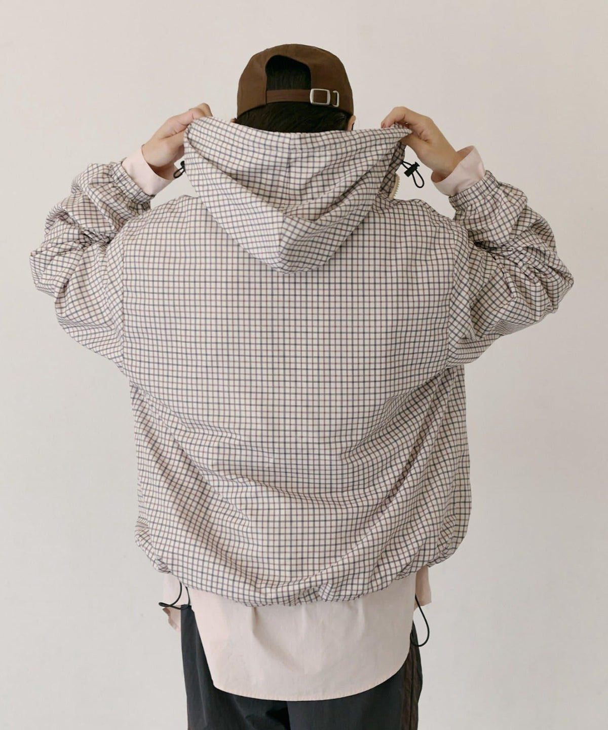 172775208