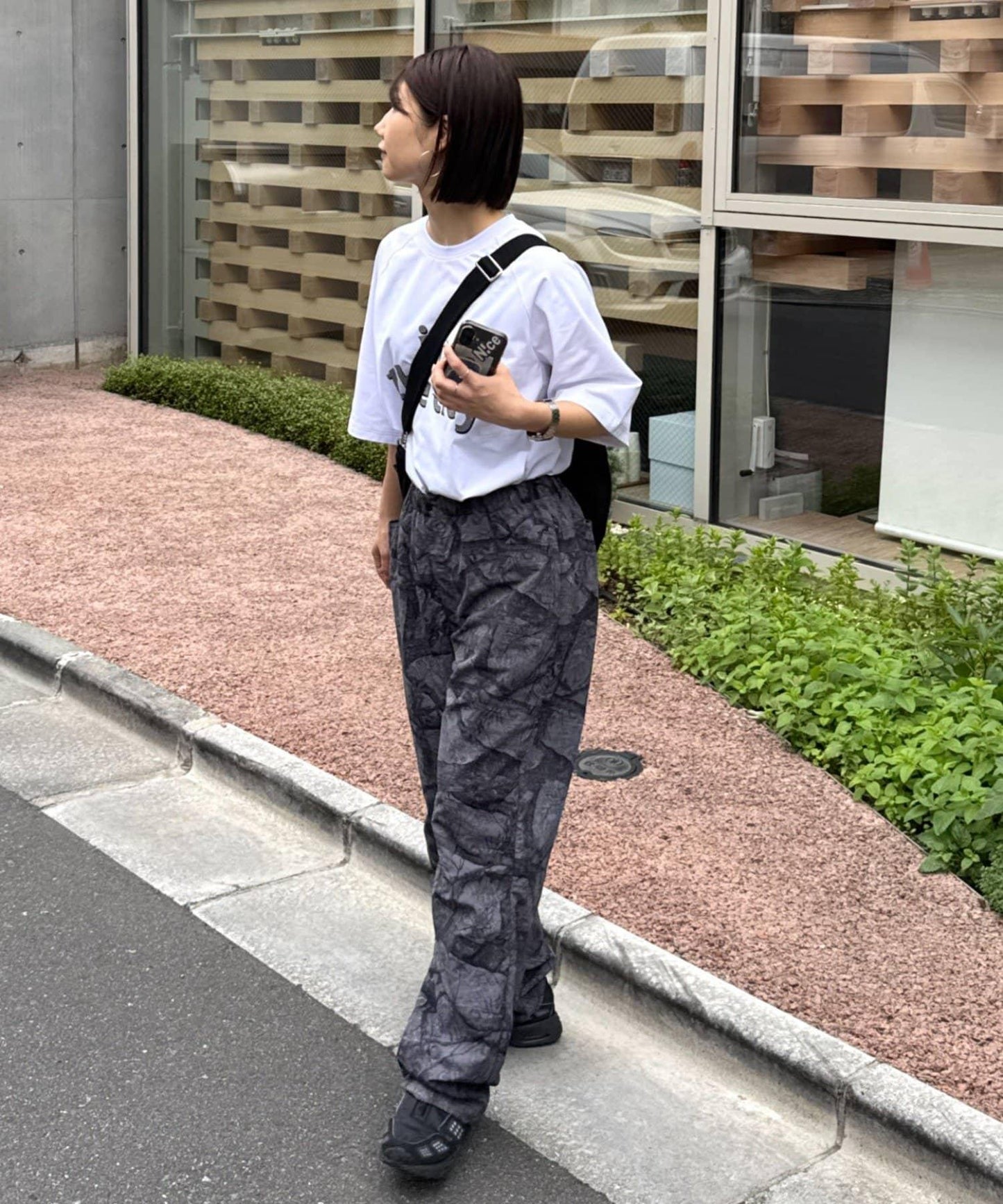 170596421