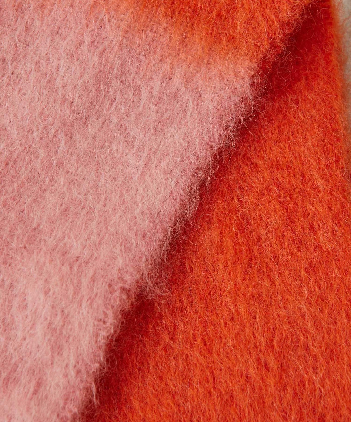 106705132