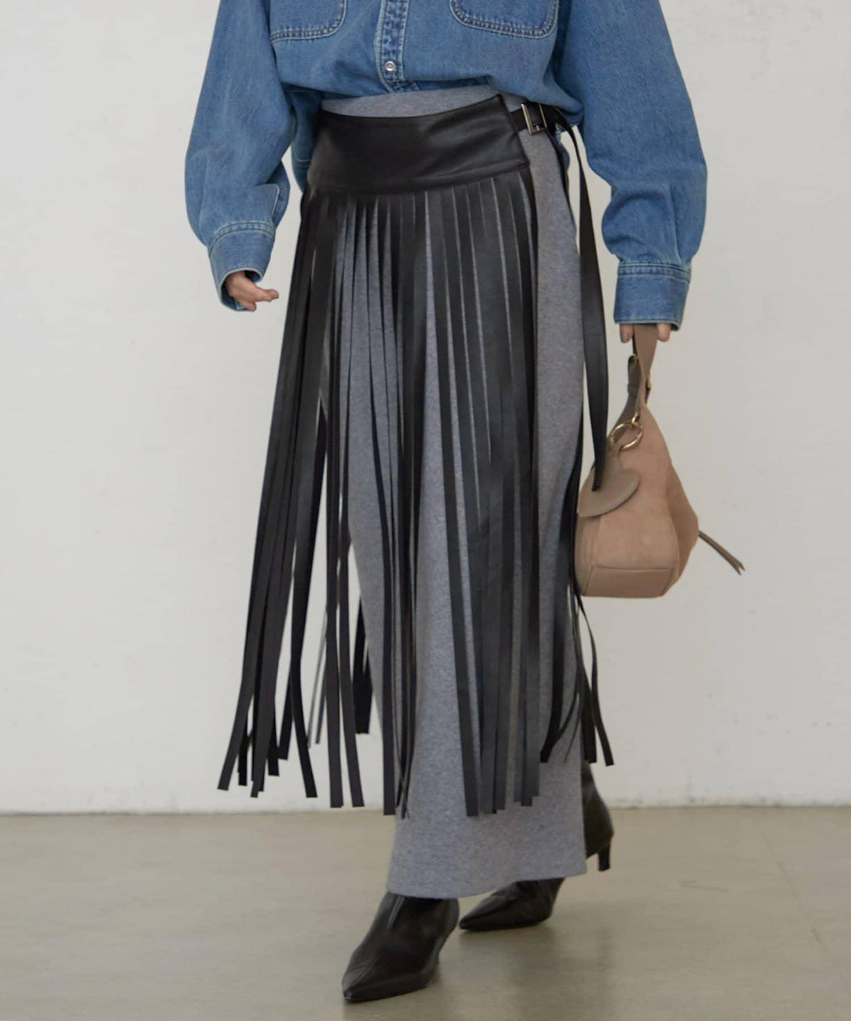 173643356