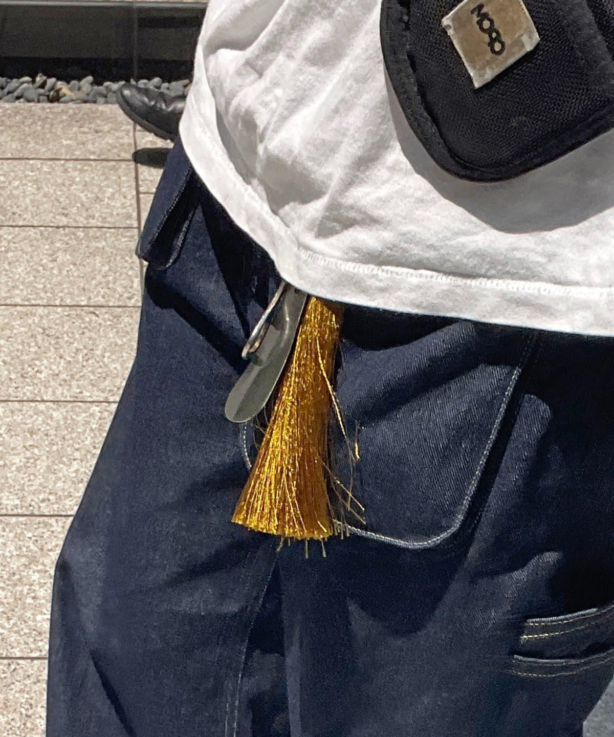 172640323