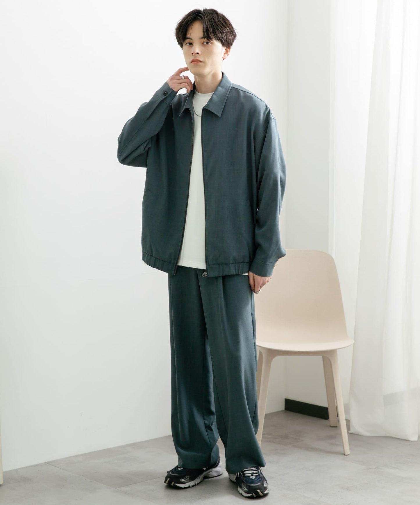 166074017
