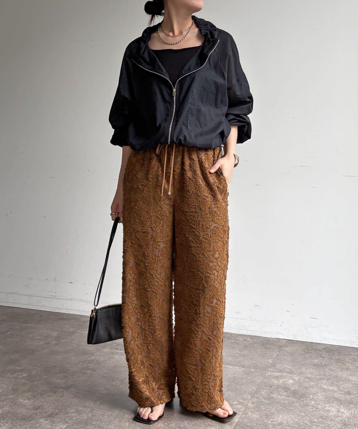 290438026