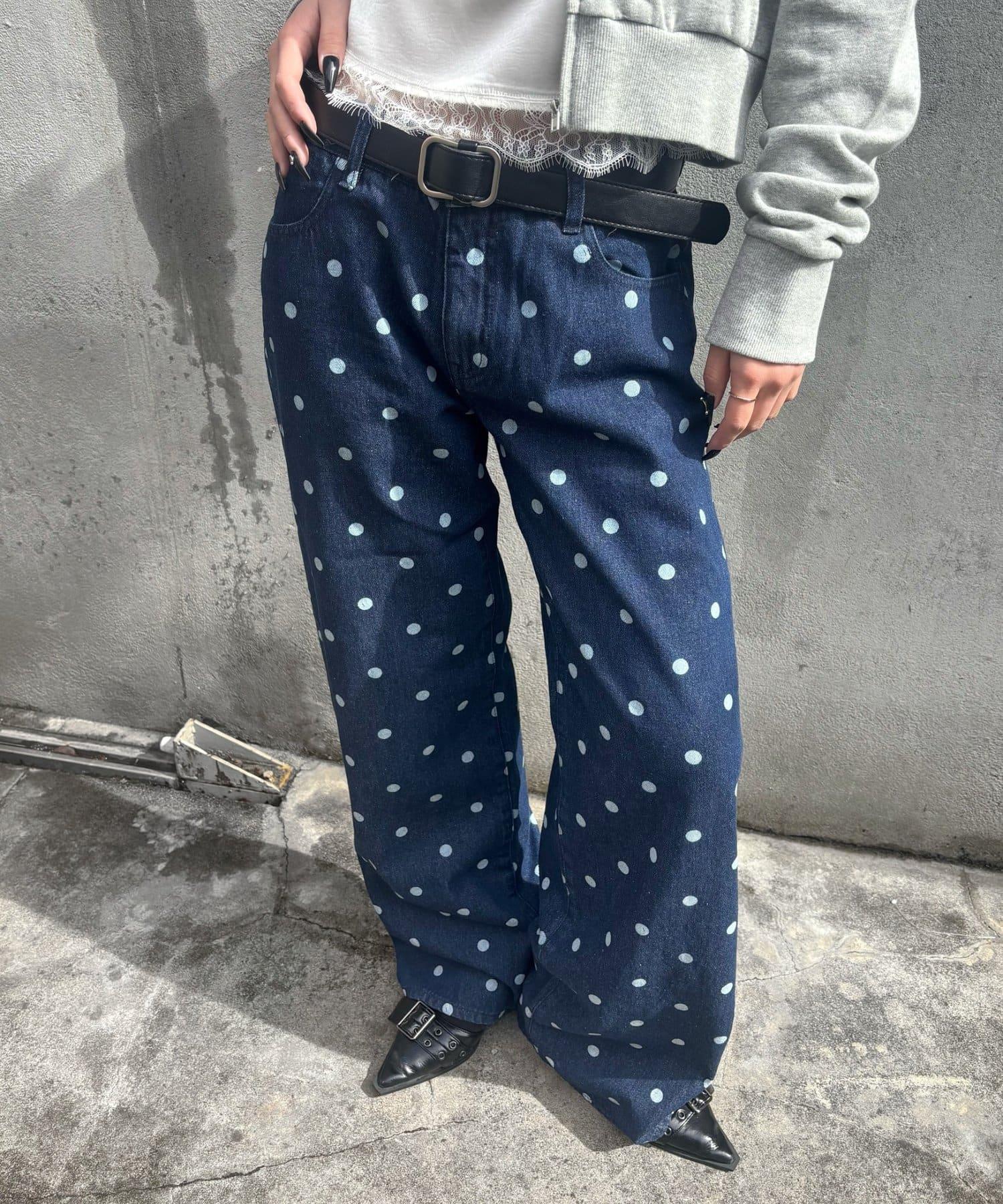 286140628