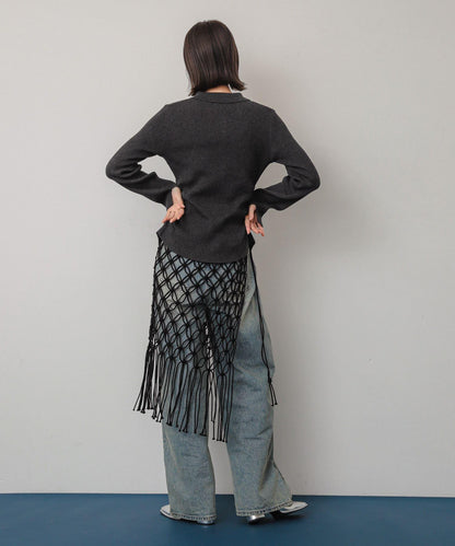 143036851