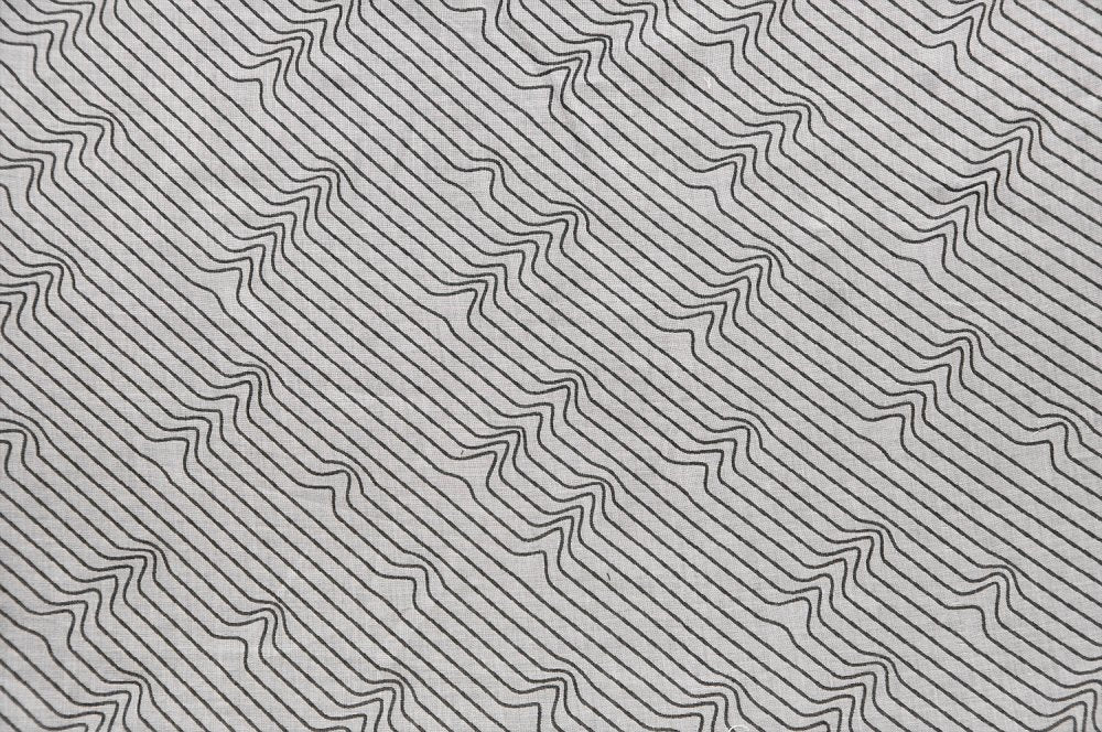 102315941