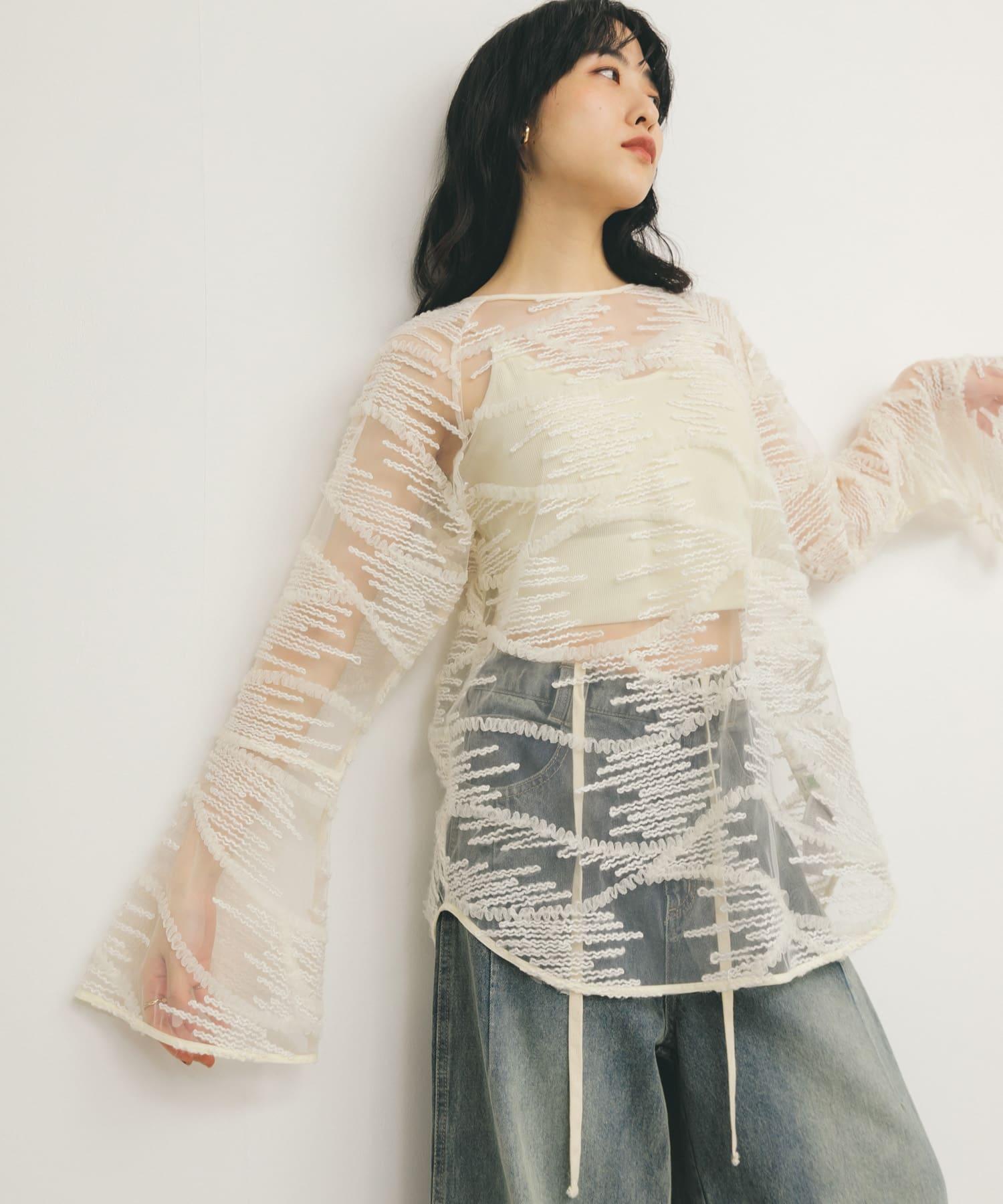 166038226