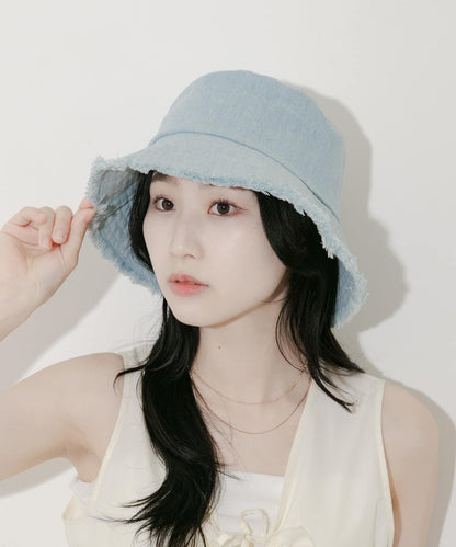162797107