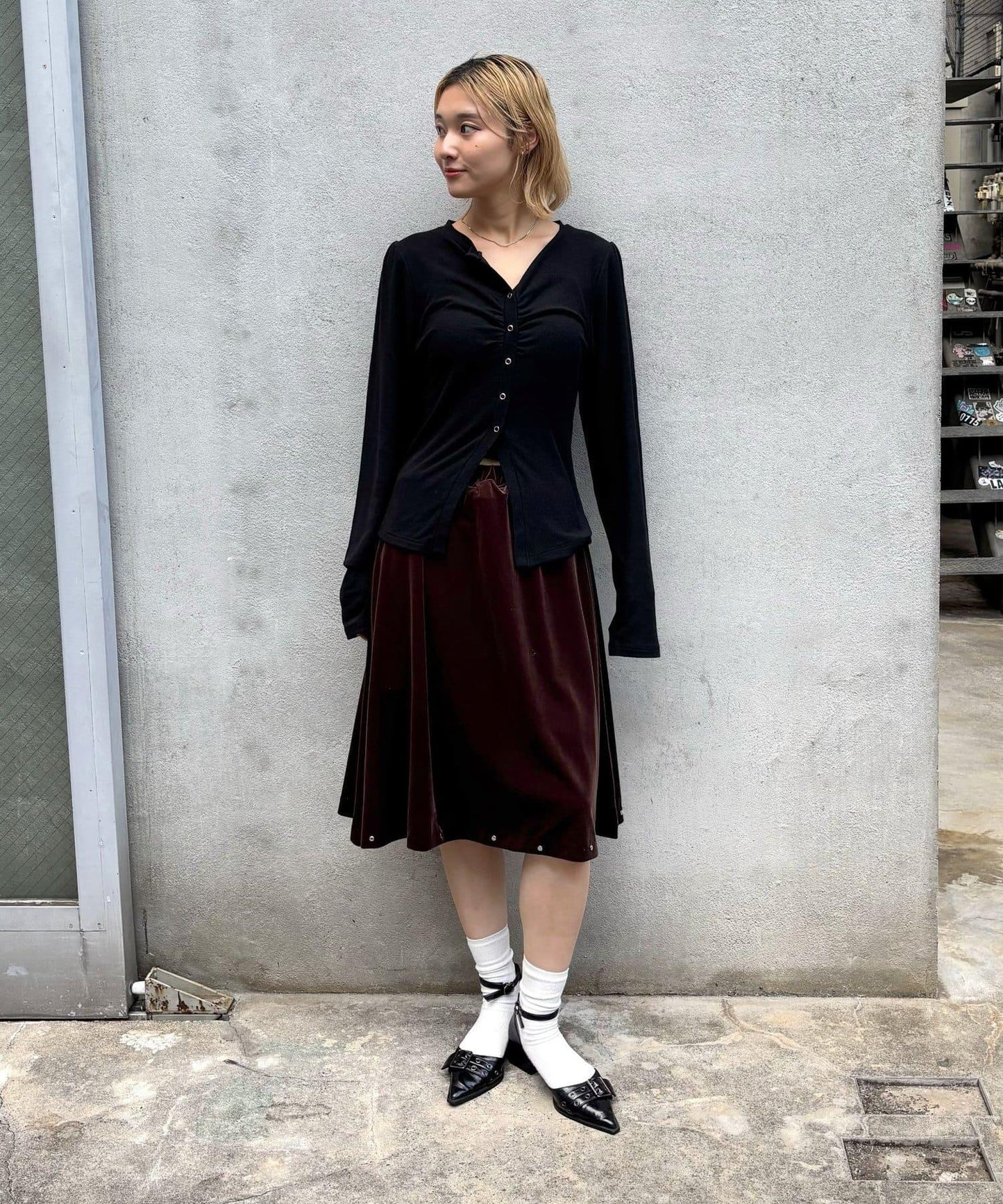 166551121