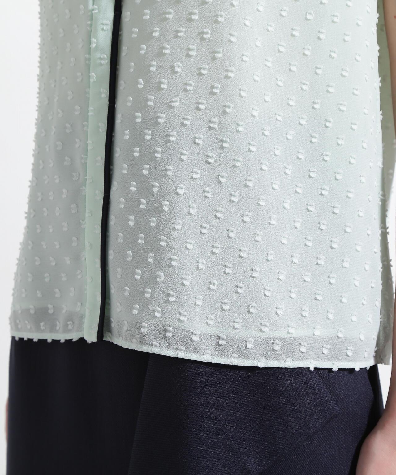 156776830