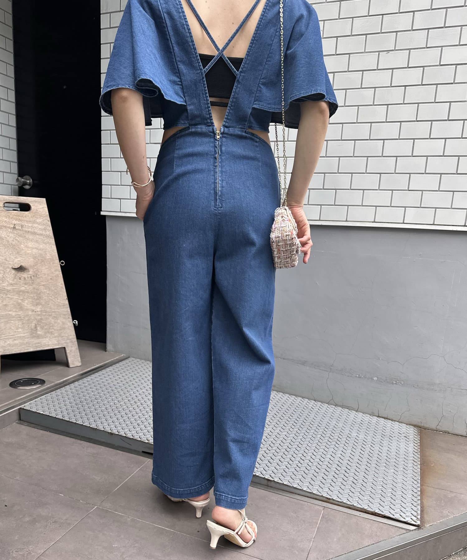 98427156
