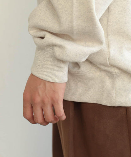 162172752