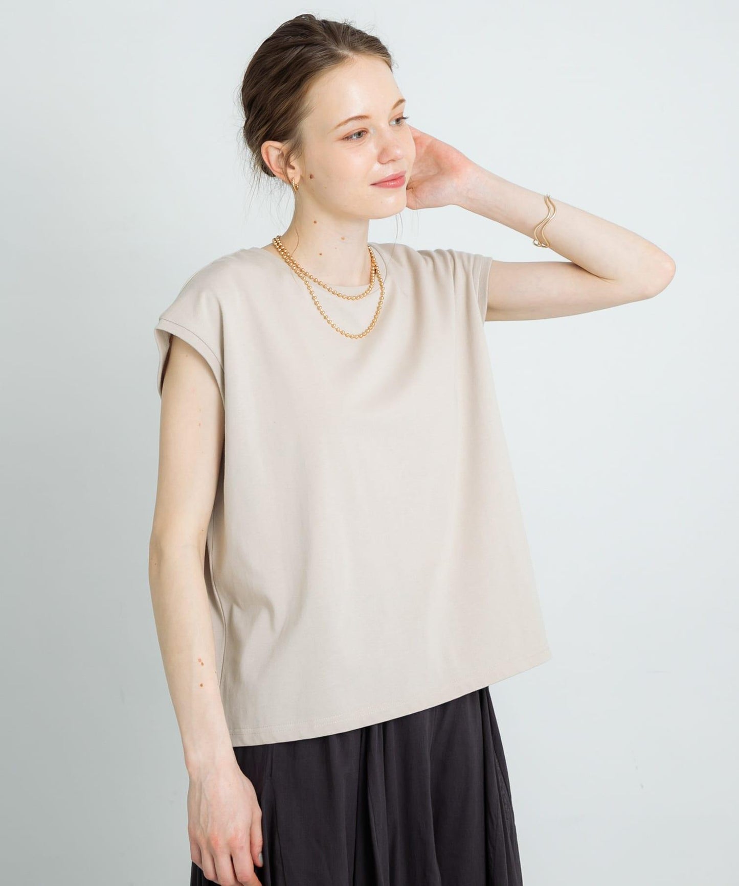 165695570