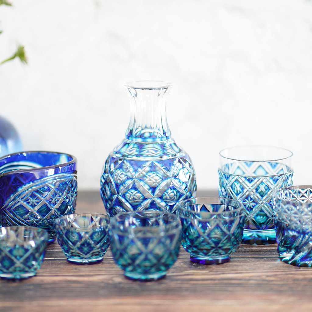 169247042