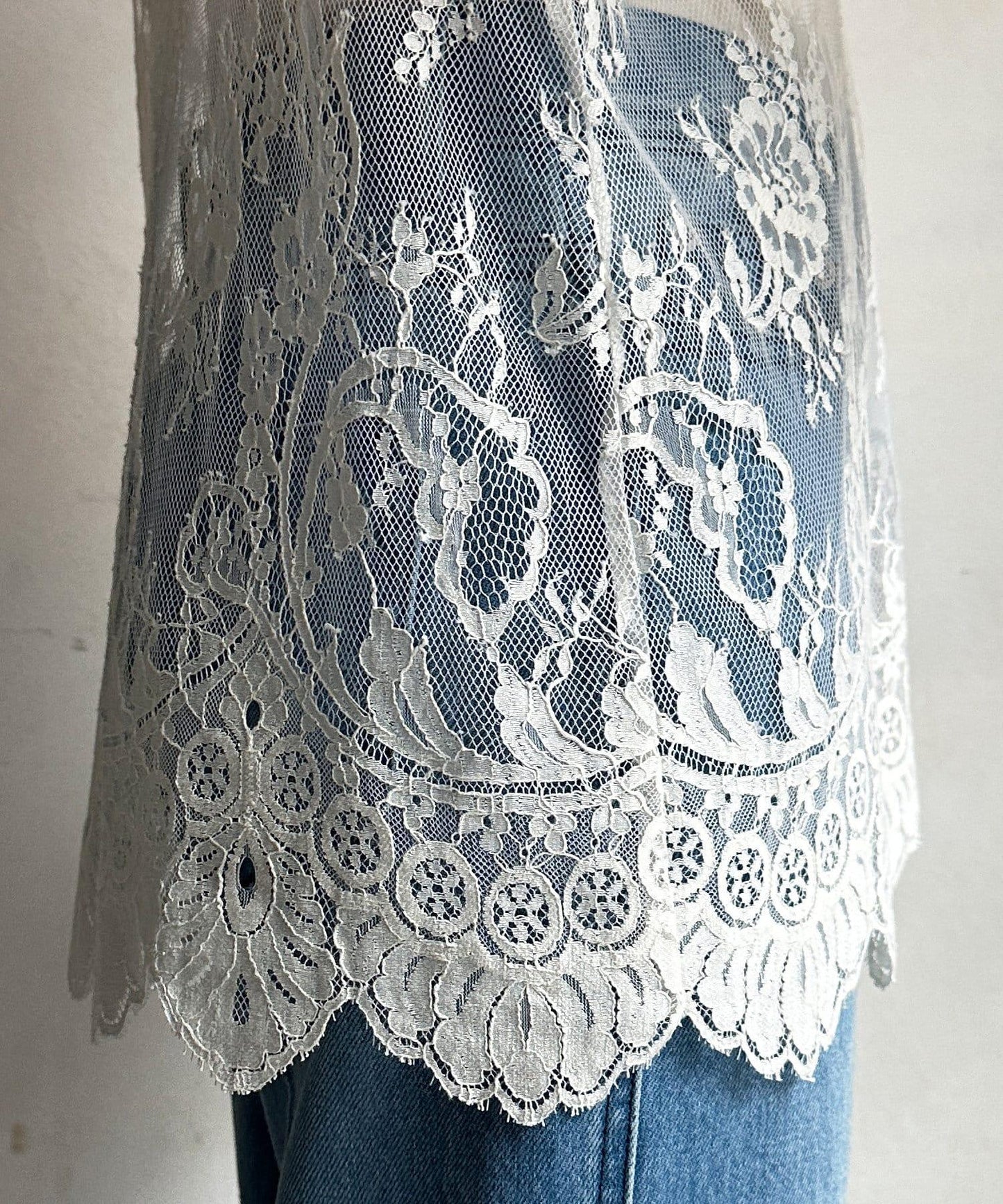 240071044