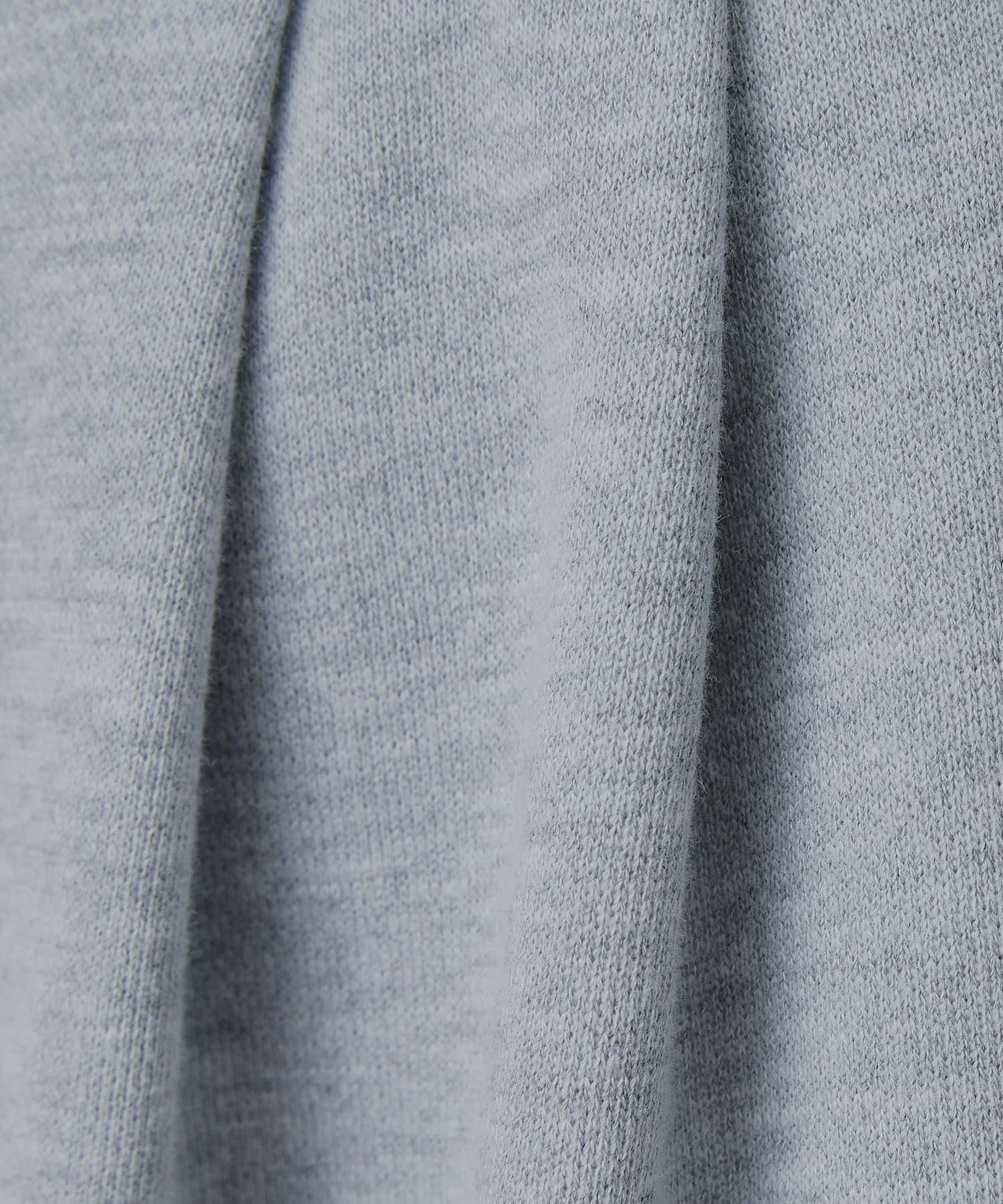 140364040