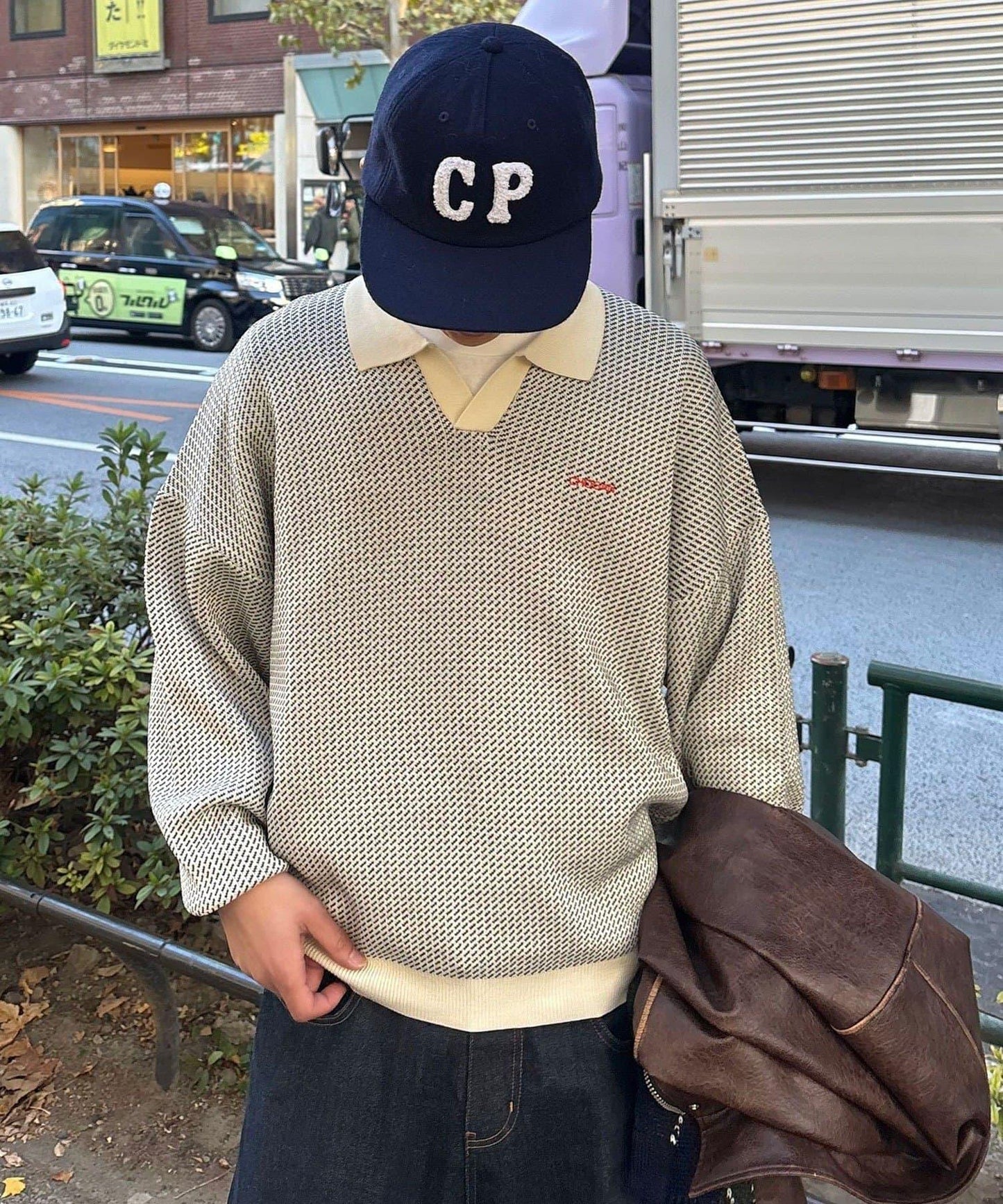 168310844