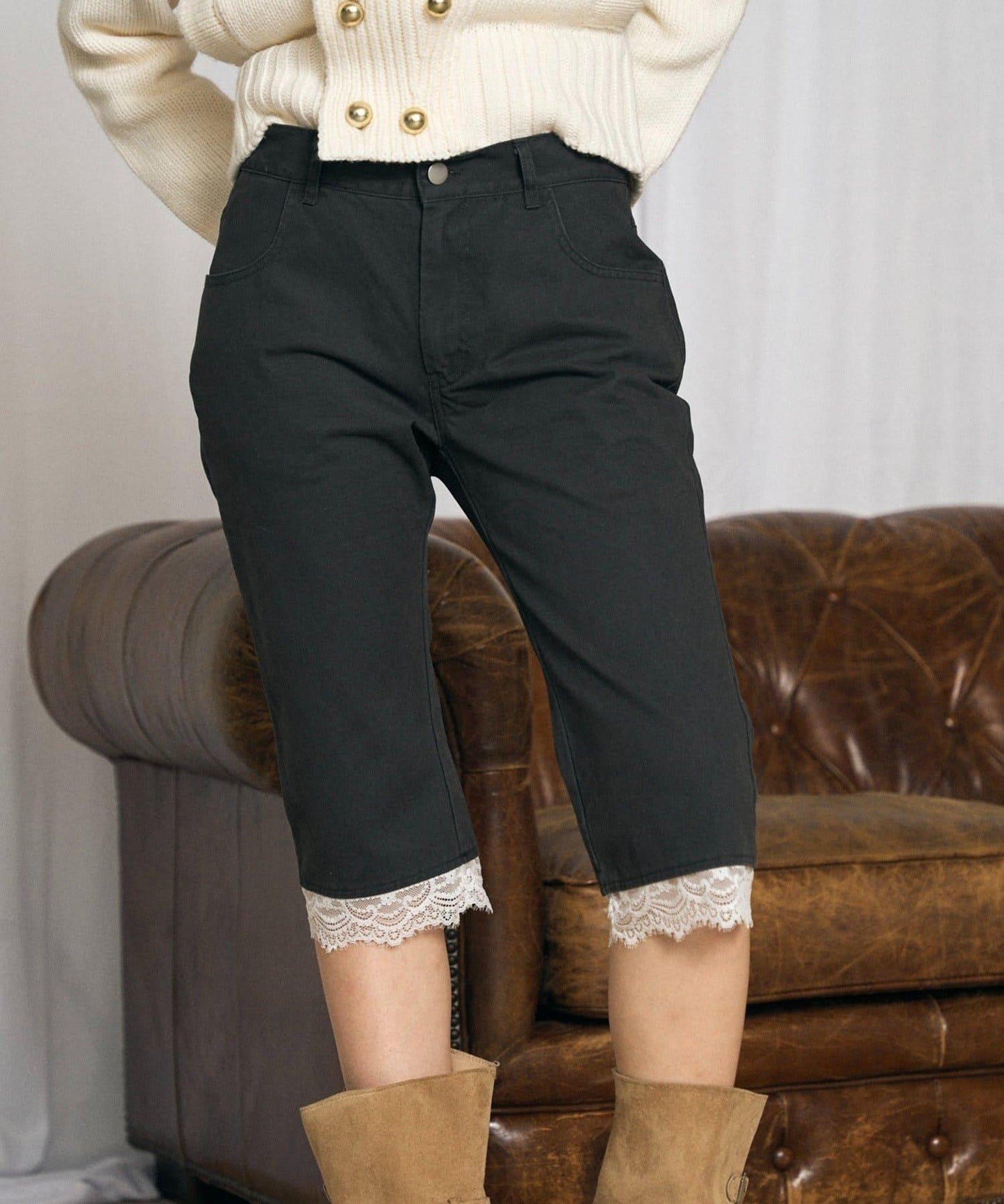 172872632