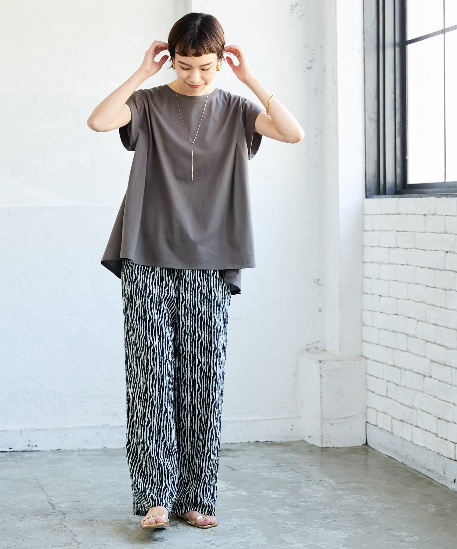 98558327