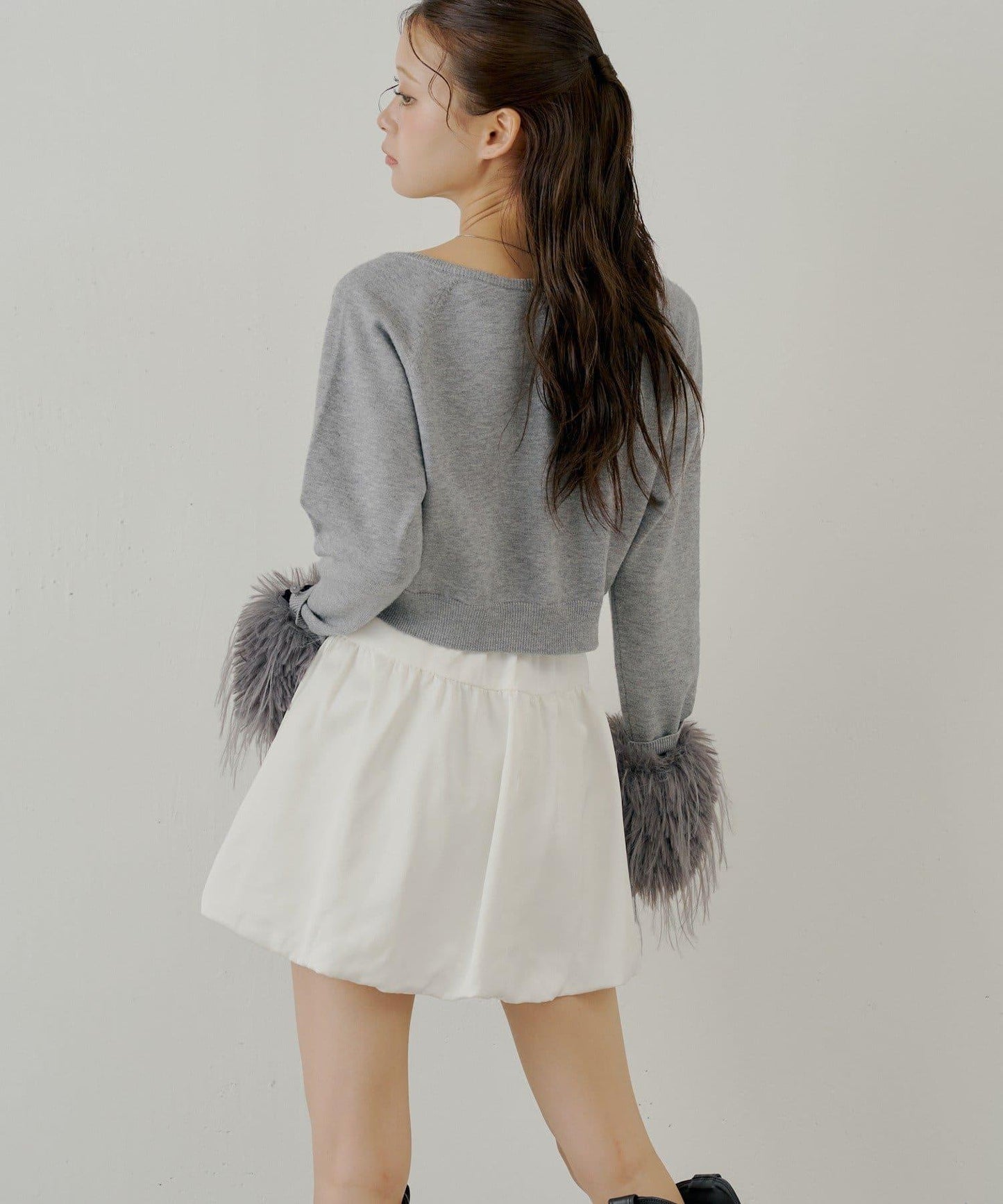 169015983